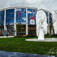 11Fountains-Love-van-Jaume-Plensa