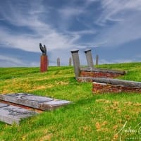 De-kerk-van-Oterdum-bij-de-dijk-nabij-Delfzijl_